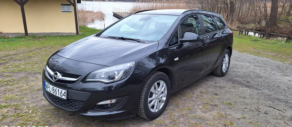 opel Opel Astra cena 35900 przebieg: 195000, rok produkcji 2015 z Zbąszyń